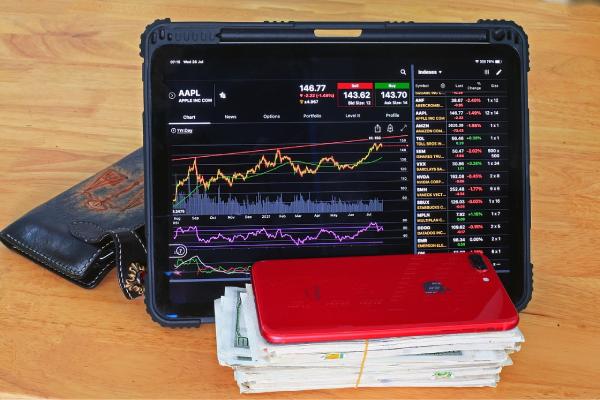 NBA战力榜：马刺雷霆前二，活塞火箭紧随其后，掘金降至第九